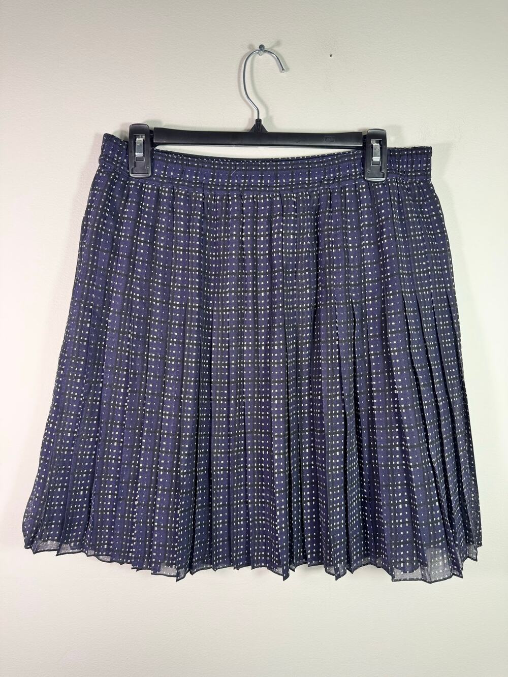 Loft Petite Purple Pleated Skirt Size Medium